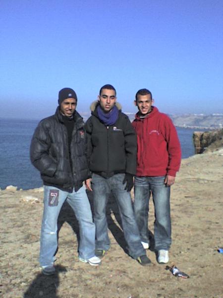 b3aych ;ayoub et ossama
